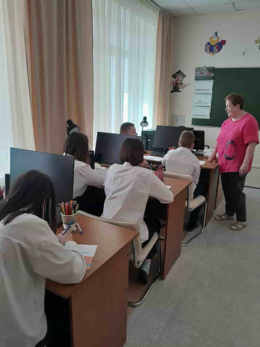 Воспитанники Ставропольского приюта для детей и подростков «Росинка» приняли участие во Всероссийской акции «Письмо солдату»