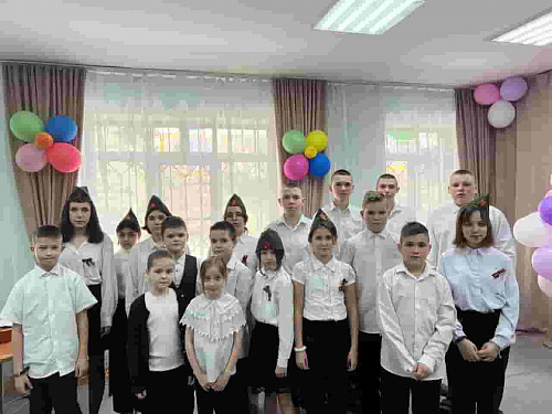 В Ставропольском приюте для детей и подростков «Росинка» прошло мероприятие в рамках года Защитника Отечества.